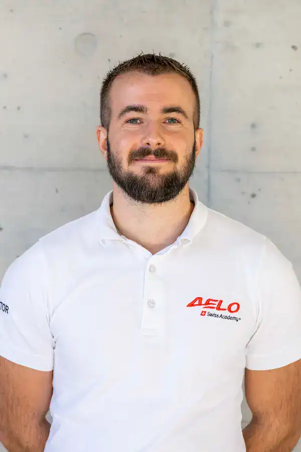 Riccardo Peccati, instructor de vuelo de Aelo Swiss Academy.