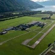 Locarno Airport 2 Aeroporto cantonale di Locarno y pista de aterrizaje, sede de AELO Swiss Academy.